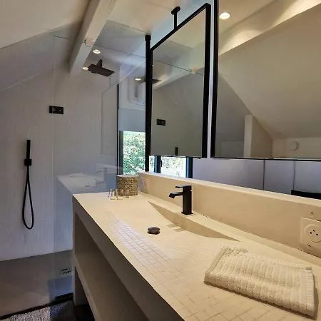 Barbot Proches Plages Anglet