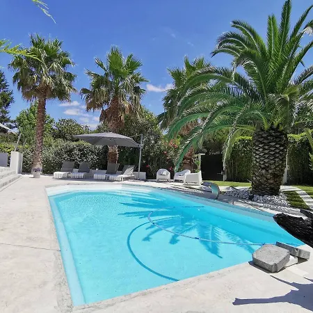 Barbot Proches Plages Villa *